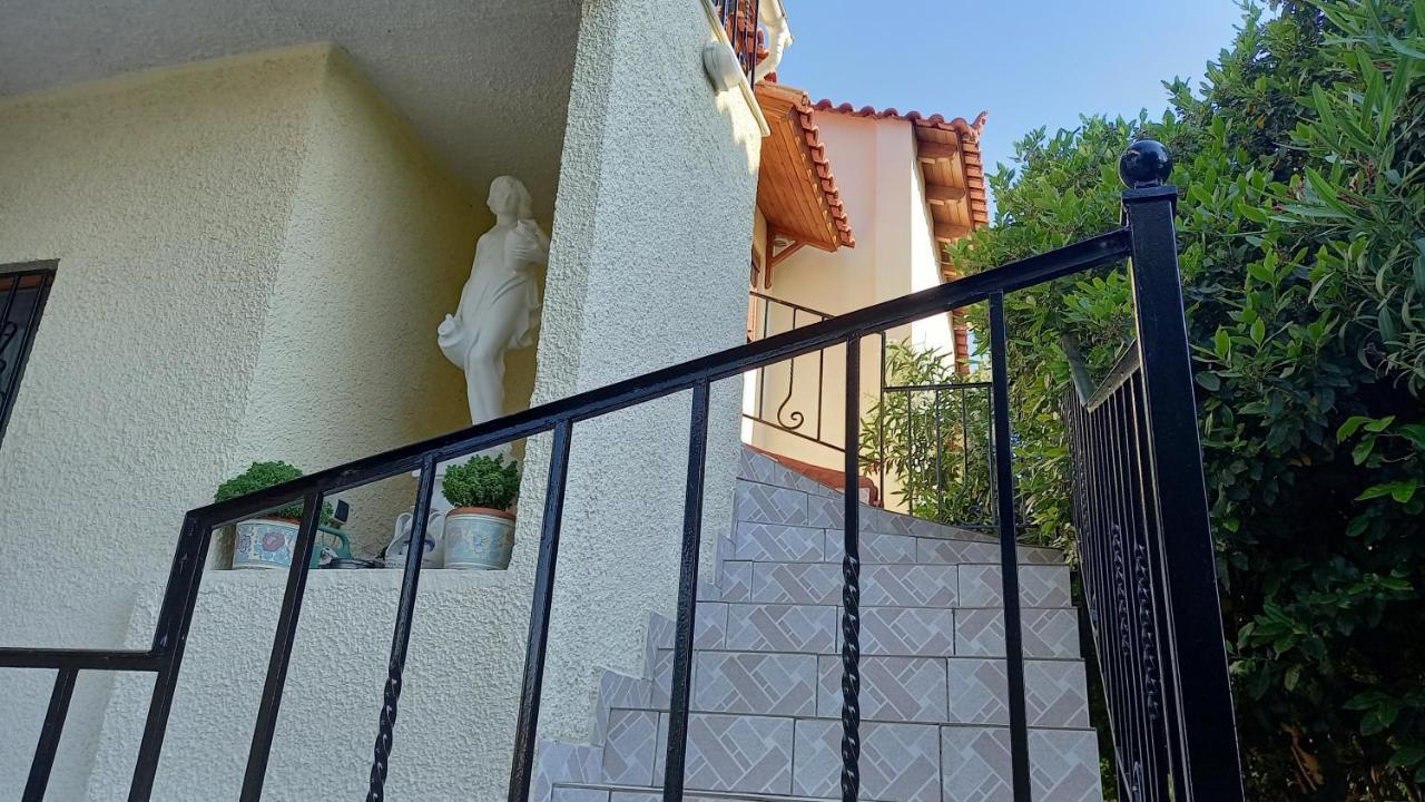 Villa Margiani Chalkís エクステリア 写真