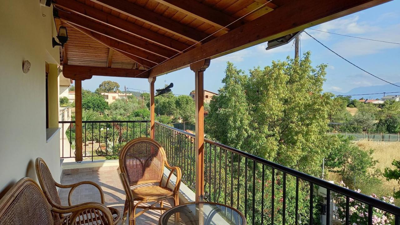 Villa Margiani Chalkís エクステリア 写真
